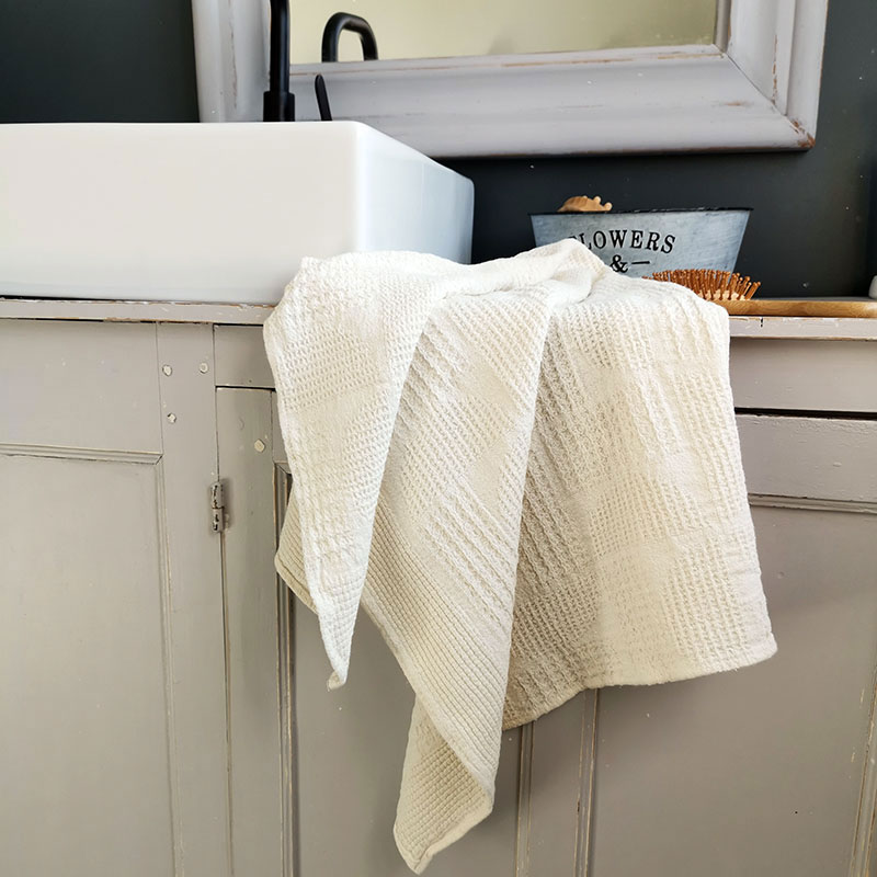serviette en lin lave tissage gaufree couleur ecru